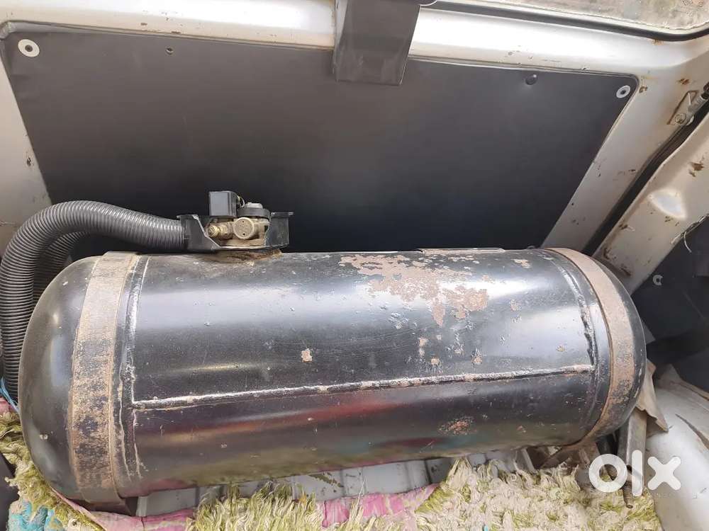 Maruti Suzuki Omni 2011