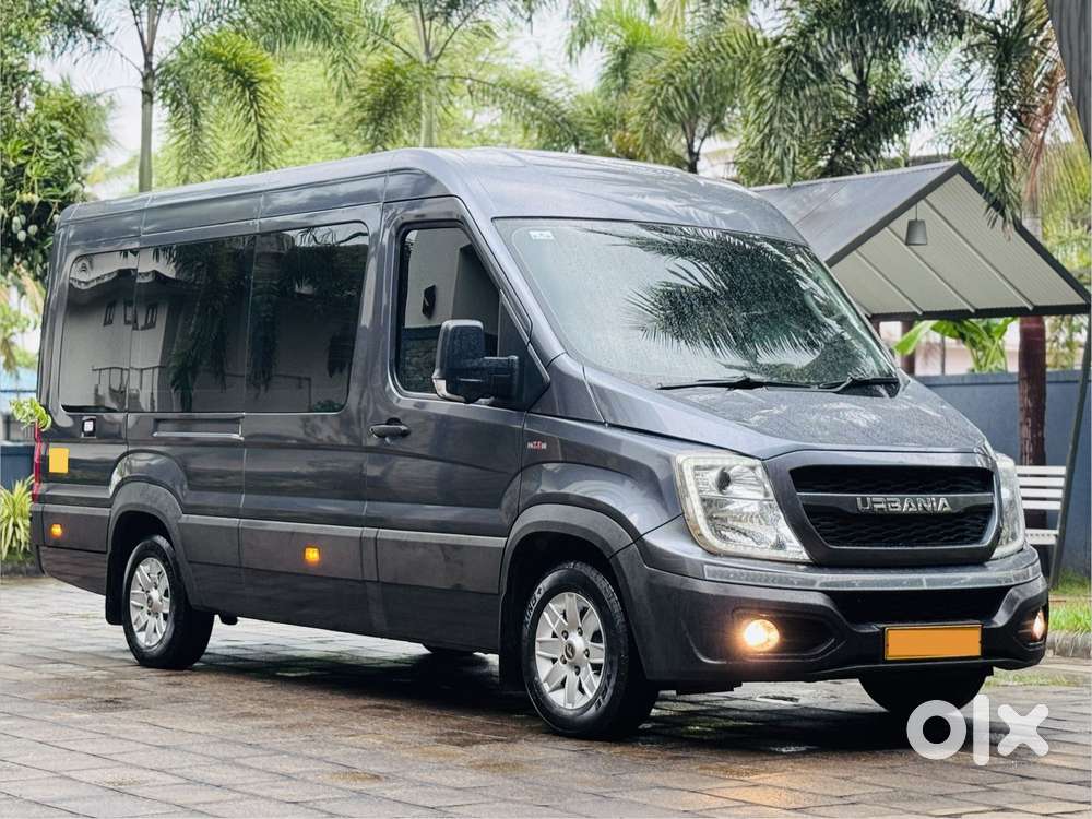 Force Motors Trax Cruiser 12 Str Ac, 2023, Diesel