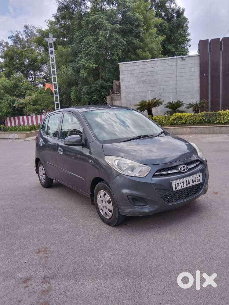 Hyundai I10 Sportz, 2011, Petrol