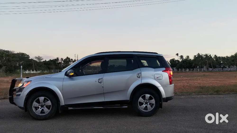 Mahindra Xuv500 2wd 2013