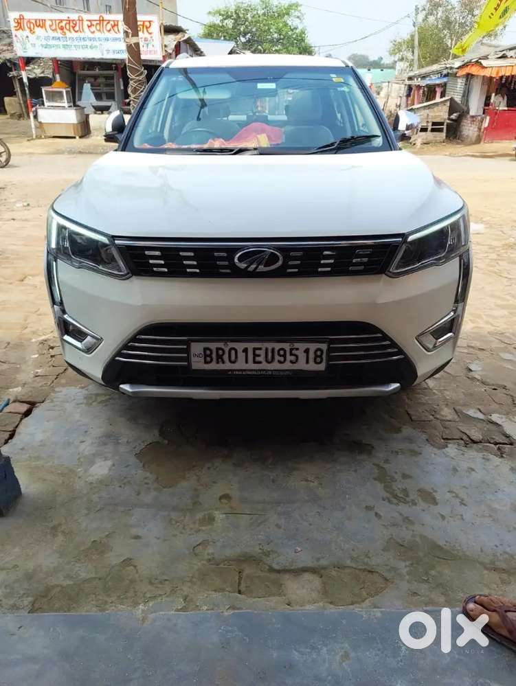 Mahindra Xuv300 2021 Petrol Well Maintained
