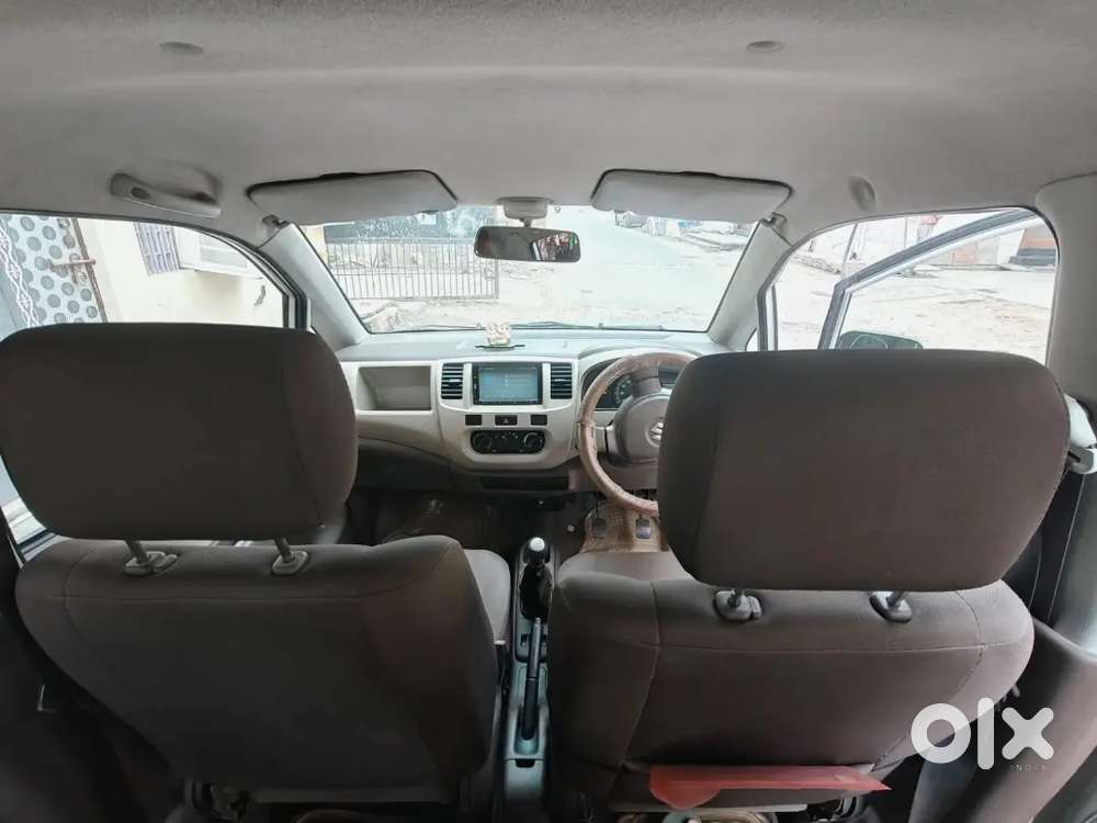 Maruti Suzuki Zen Estilo 2012 Lxi Petrol