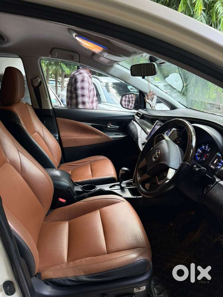 Toyota Innova Crysta 2.8z Automatic Diesel 2016 Model Single Owner