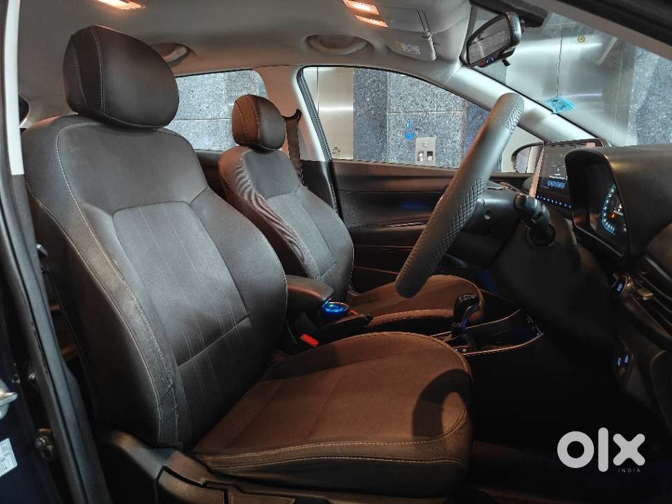 Hyundai New I20 1.2 Asta Ivt, 2021, Petrol