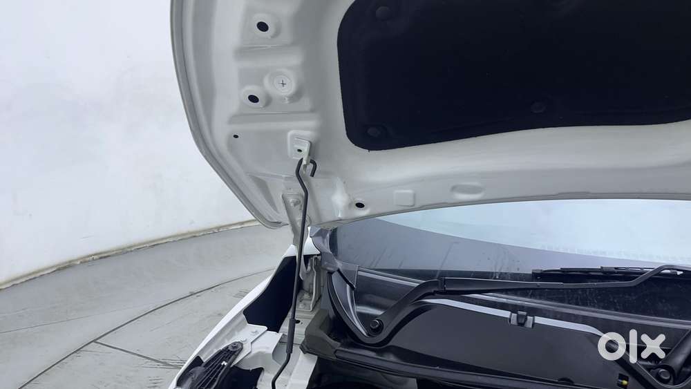 Nissan Magnite 1.0 Xv Turbo Cvt, 2023, Petrol