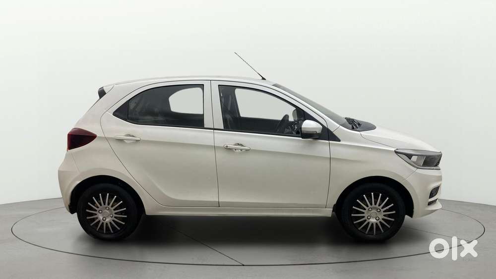 Tata Tiago 1.2 Revotron Xt, 2021, Petrol