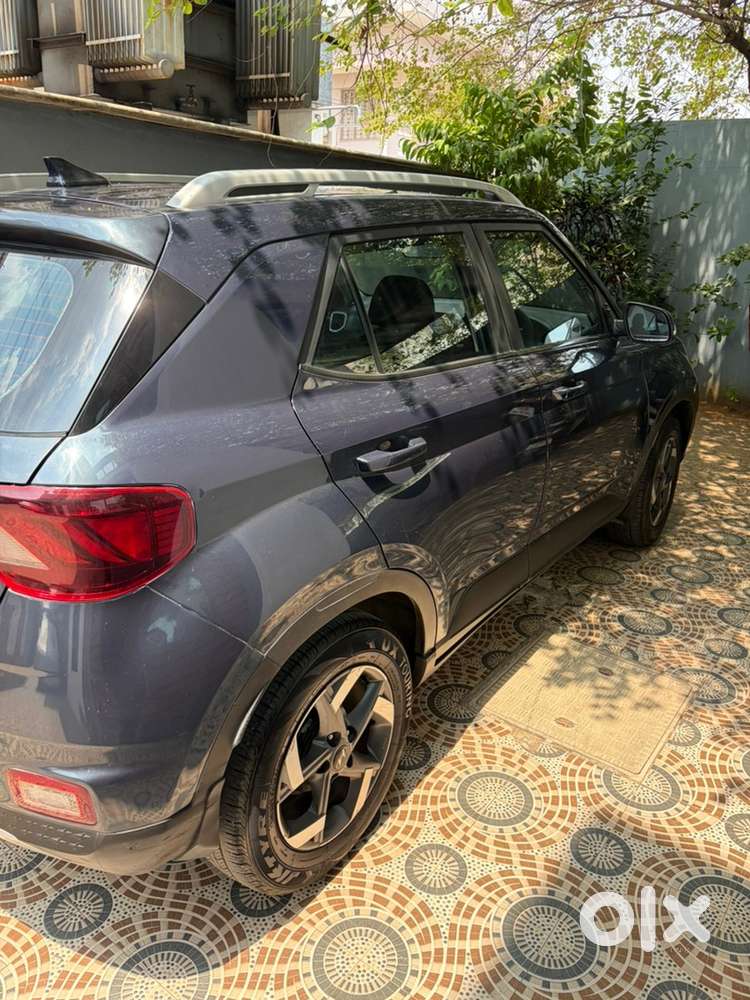 Hyundai Venue Petrol 2020