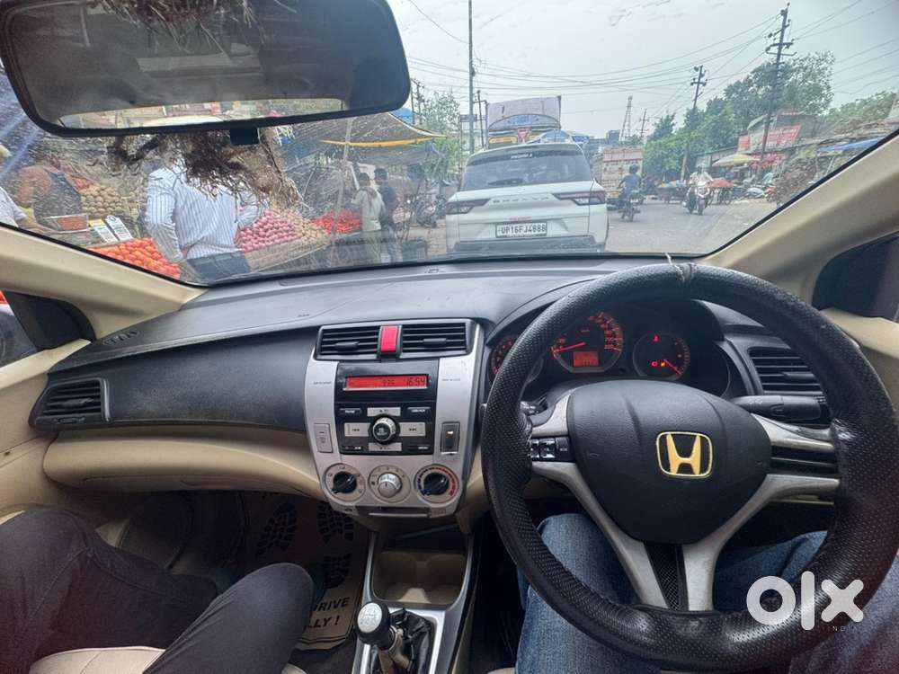 Honda City 2011