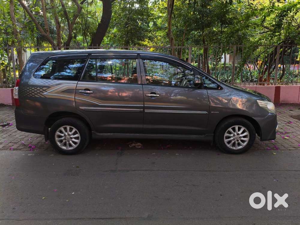 Toyota Innova 2013 Diesel 150000 Km Driven