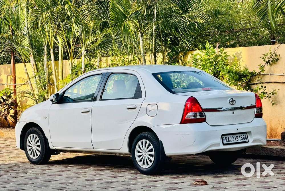 Toyota Etios Gd, 2015, Petrol