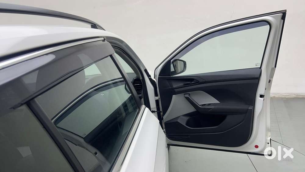 Skoda Kushaq Active 1.0 Tsi Mt, 2022, Petrol