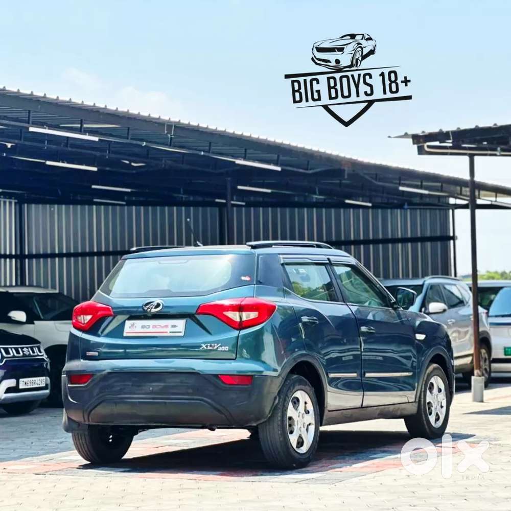 Mahindra Xuv300 W6 Amt Diesel, 2022, Diesel