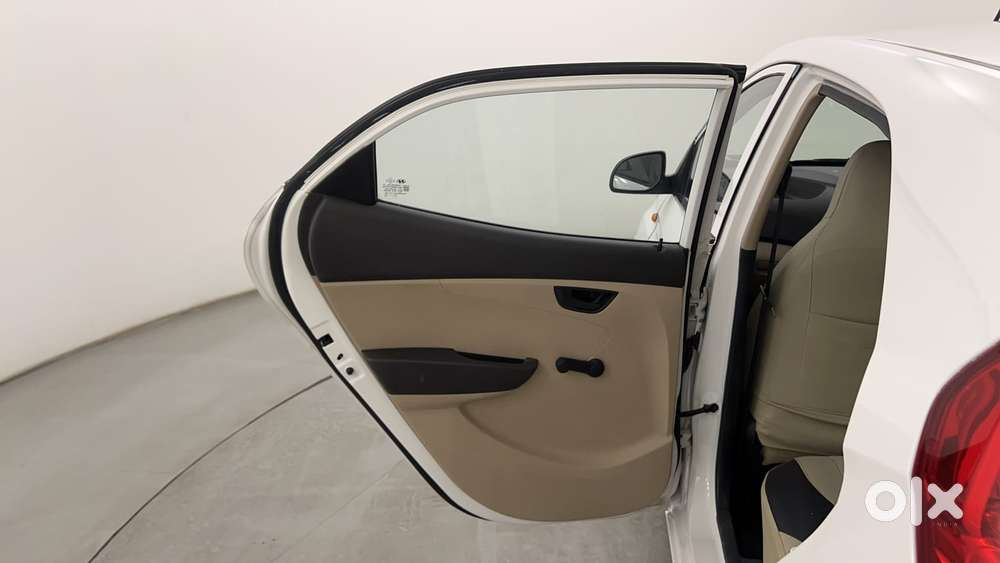 Hyundai Eon Magna, 2015, Petrol