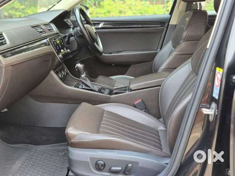 Skoda Superb 2.0 Tsi At L&k, 2020, Petrol