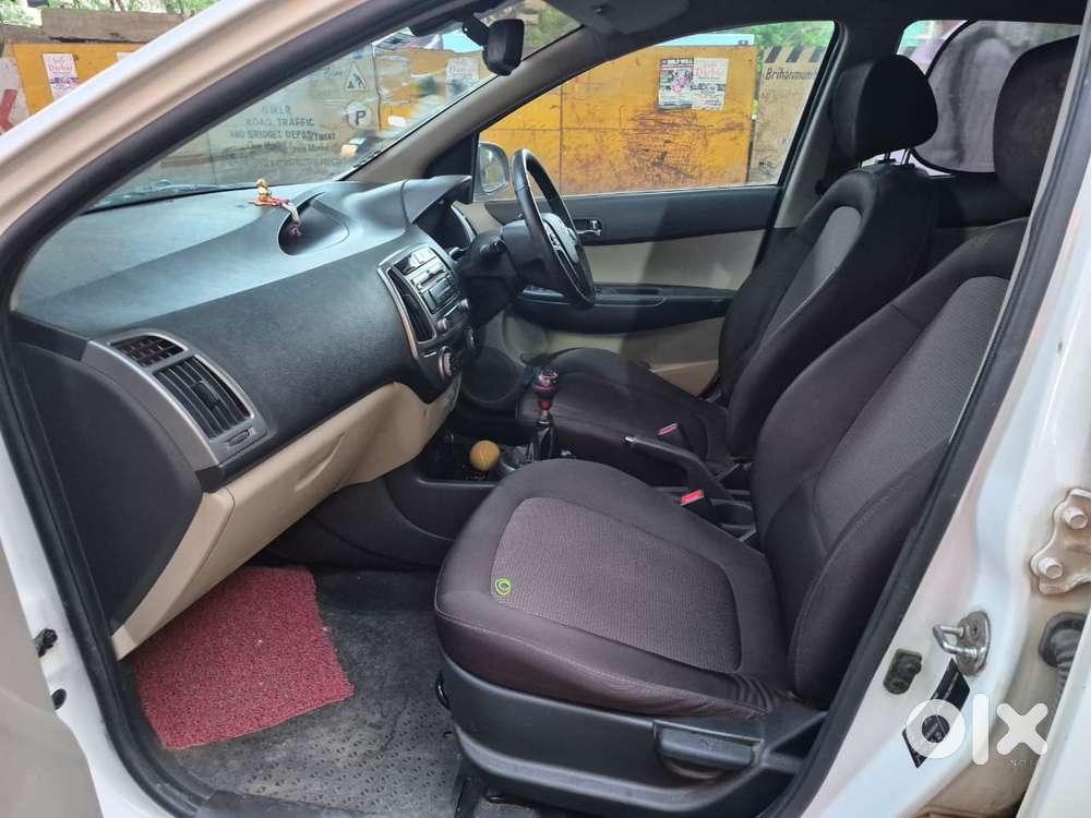 Hyundai I20 Sportz 1.2 Bs-iv, 2014, Cng & Hybrids