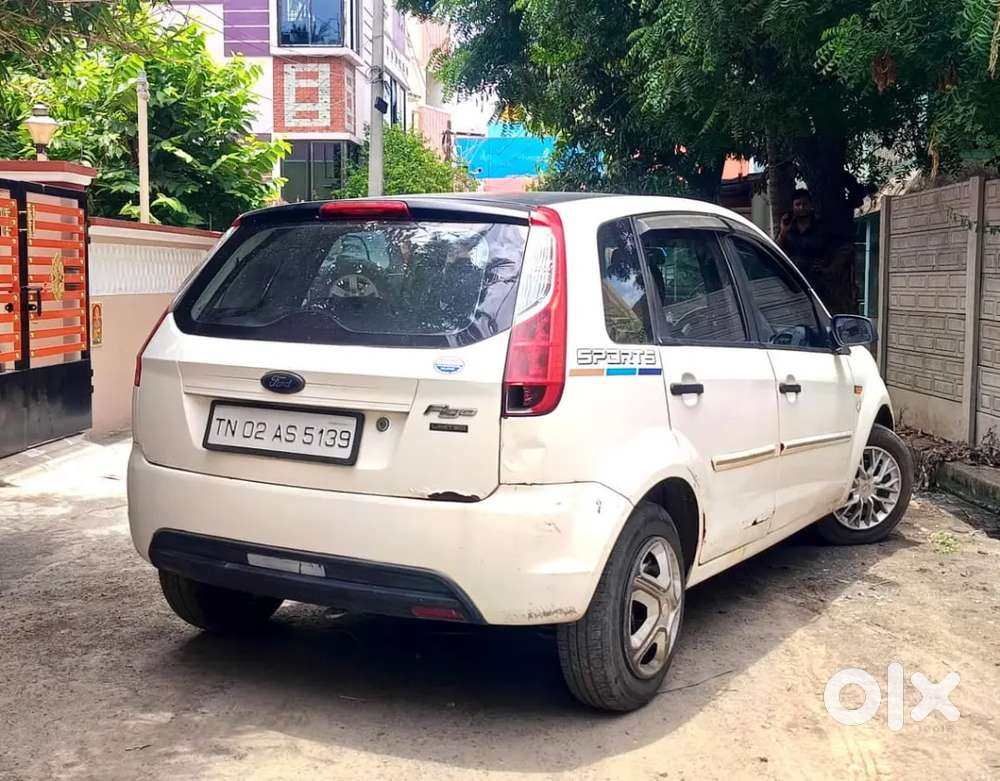 Ford Figo 1.2 Petrol 2011