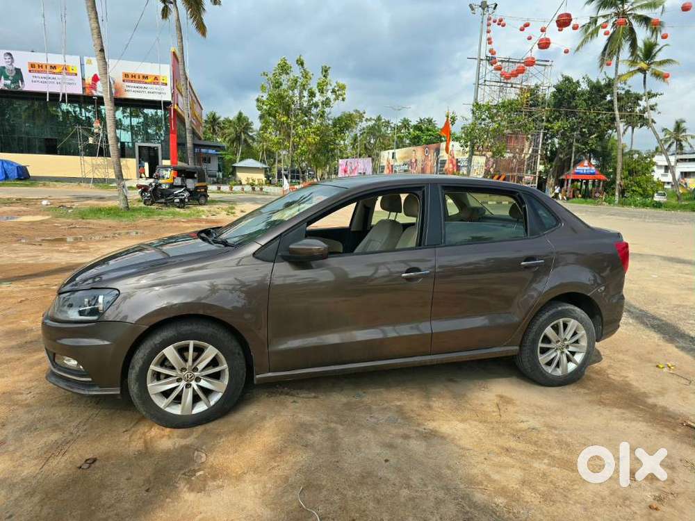 Volkswagen Ameo 1.5 Tdi Highline At 16 Alloy, 2016, Diesel