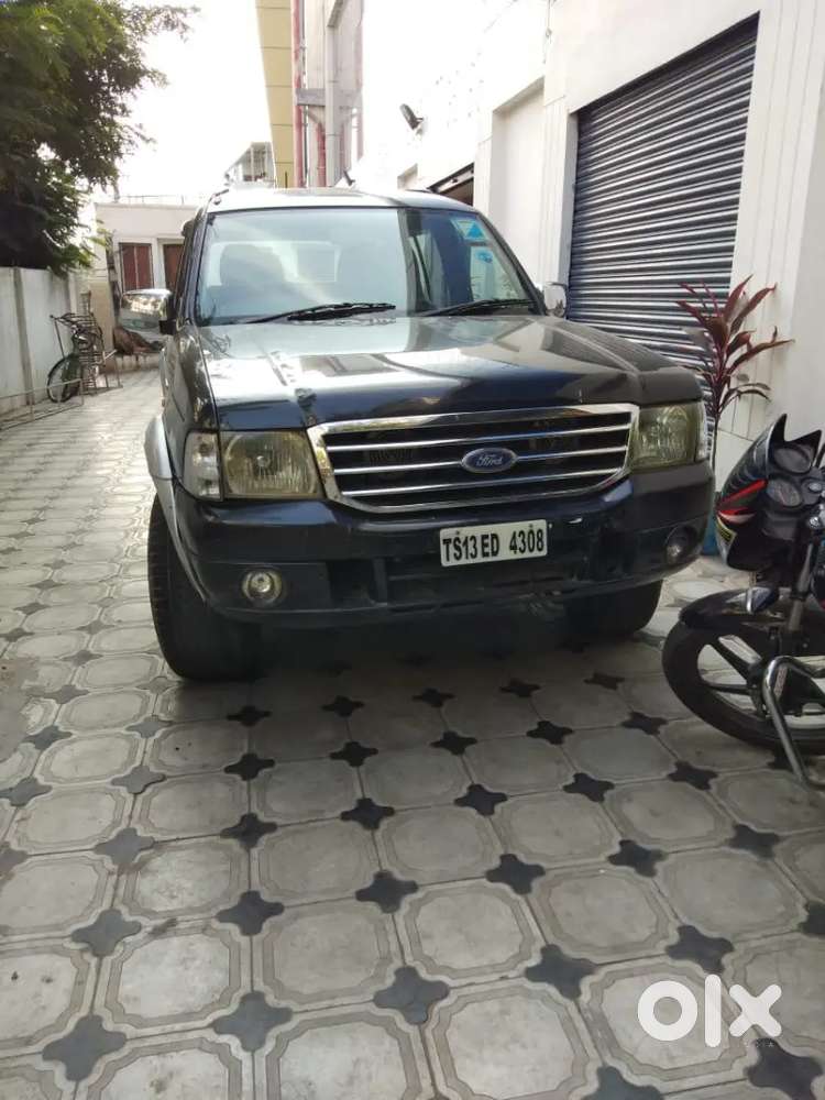 Ford Endeavour 2005 Diesel 160000 Km Driven