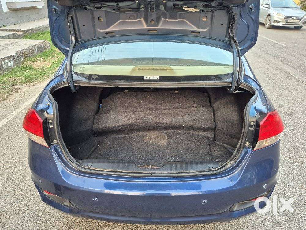 Maruti Suzuki Ciaz Alpha 1.5 At, 2017, Cng & Hybrids