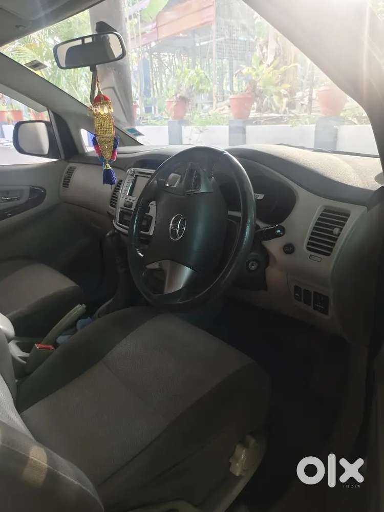 Toyota Innova 2013 Diesel Well Maintained