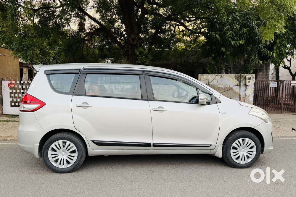 Maruti Suzuki Ertiga 2012-2015 Vdi, 2015, Diesel