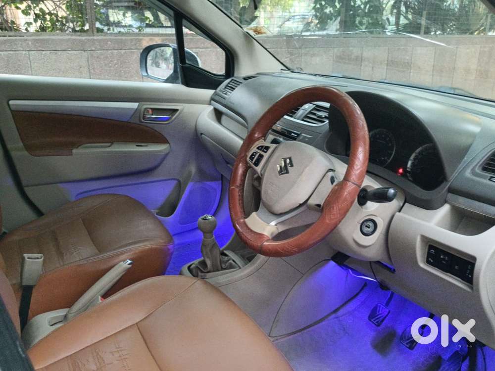 Maruti Suzuki Ertiga 1.4 Vxi Cng Anniversary Edition, 2018, Cng & Hy..