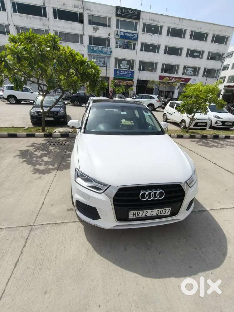 !!urgent Sale!! Audi Q3 2016
