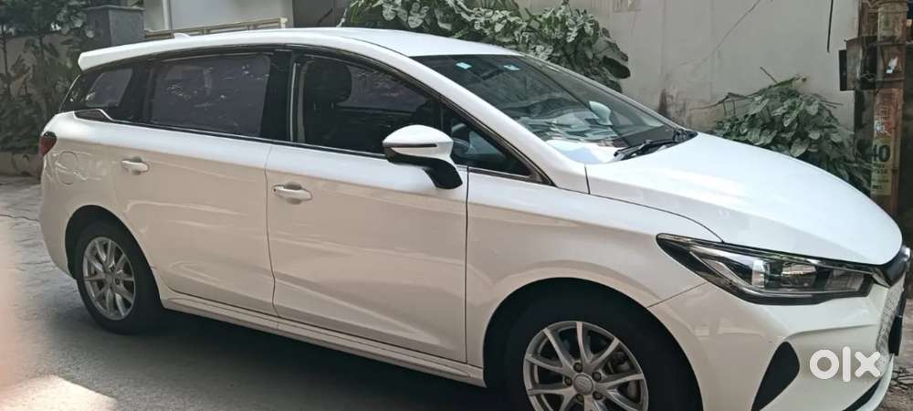 Byd E6, 2023, Electric