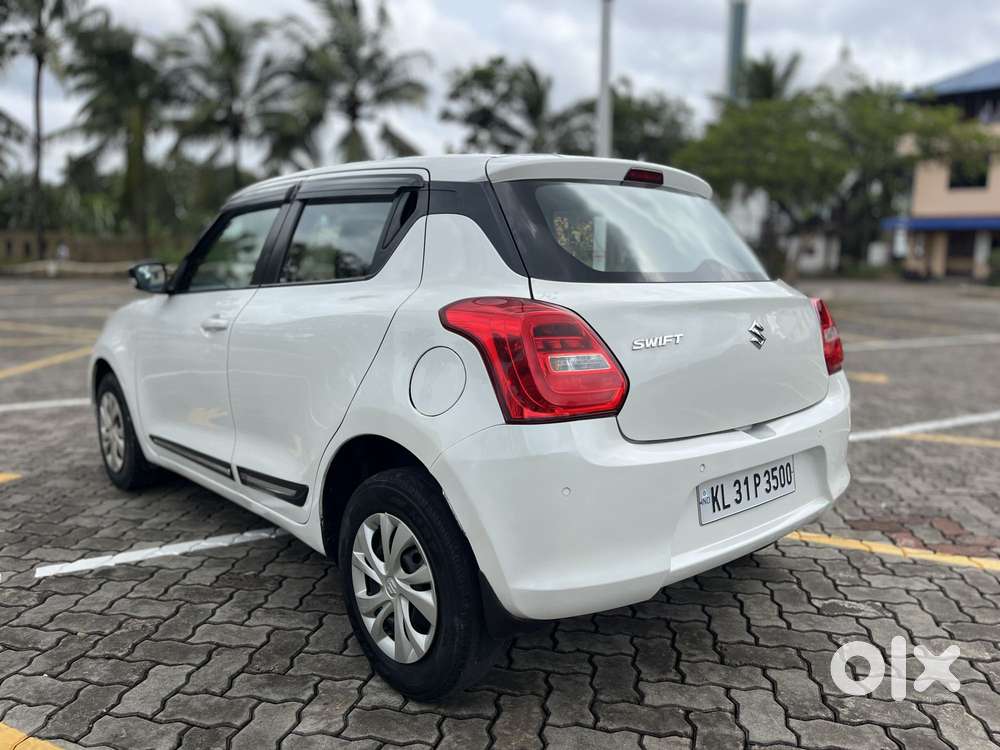 Maruti Suzuki Swift Vxi, 2020, Petrol