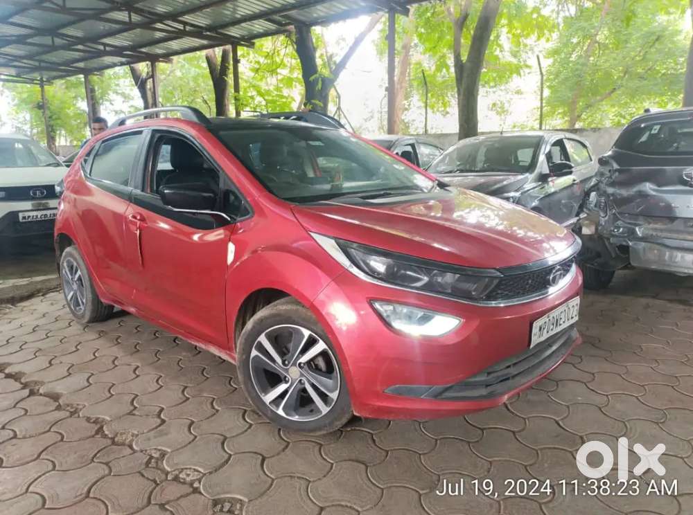 Tata Altroz 2020 Petrol 175000 Km Driven