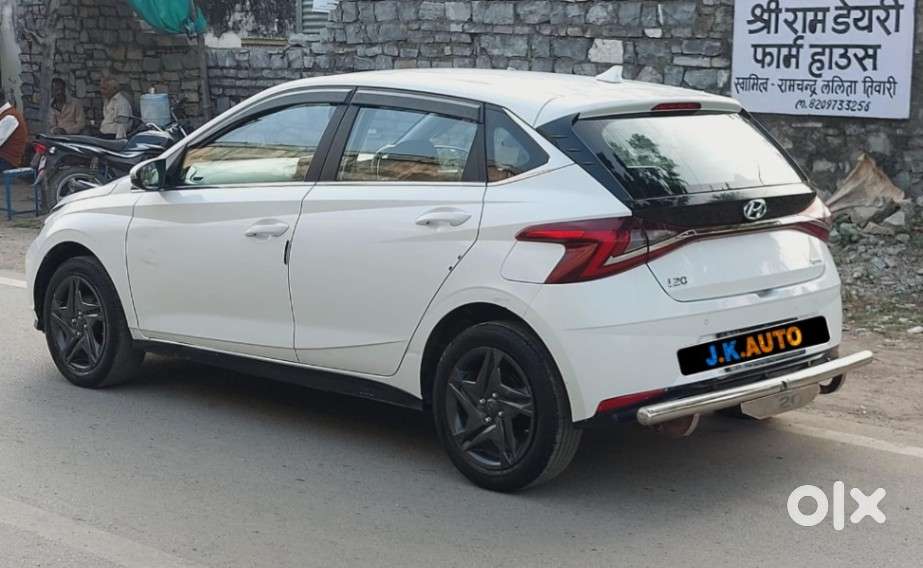 Hyundai I20 Sportz 1.2 Mt, 2023, Petrol