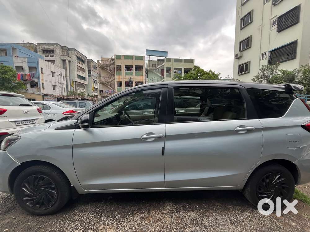 Maruti Suzuki Ertiga Vxi Shvs, 2024, Petrol