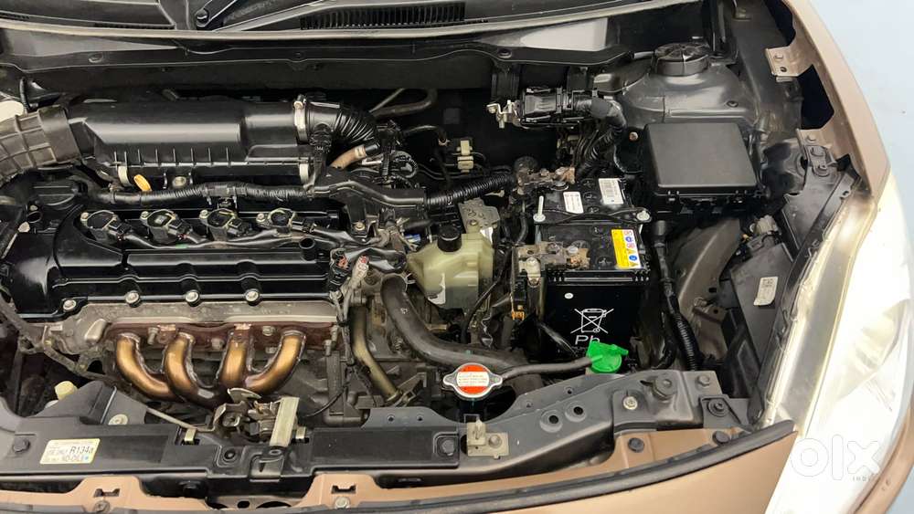 Maruti Suzuki Dzire 1.2 Vxi Amt, 2018, Petrol