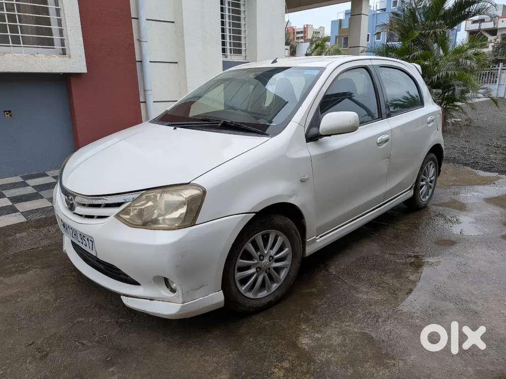 Well-maintained Toyota Etios Liva (2011) – Only 98k Km Driven!