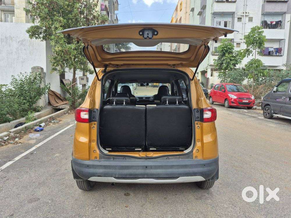 Renault Triber Rxt, 2020, Petrol