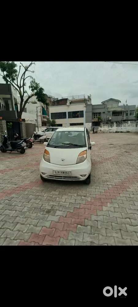 Tata Nano 2012