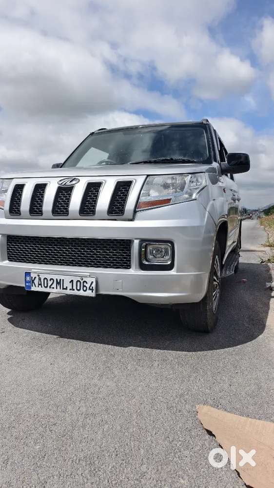Mahindra Tuv 300 2015 Diesel 200000 Km Driven