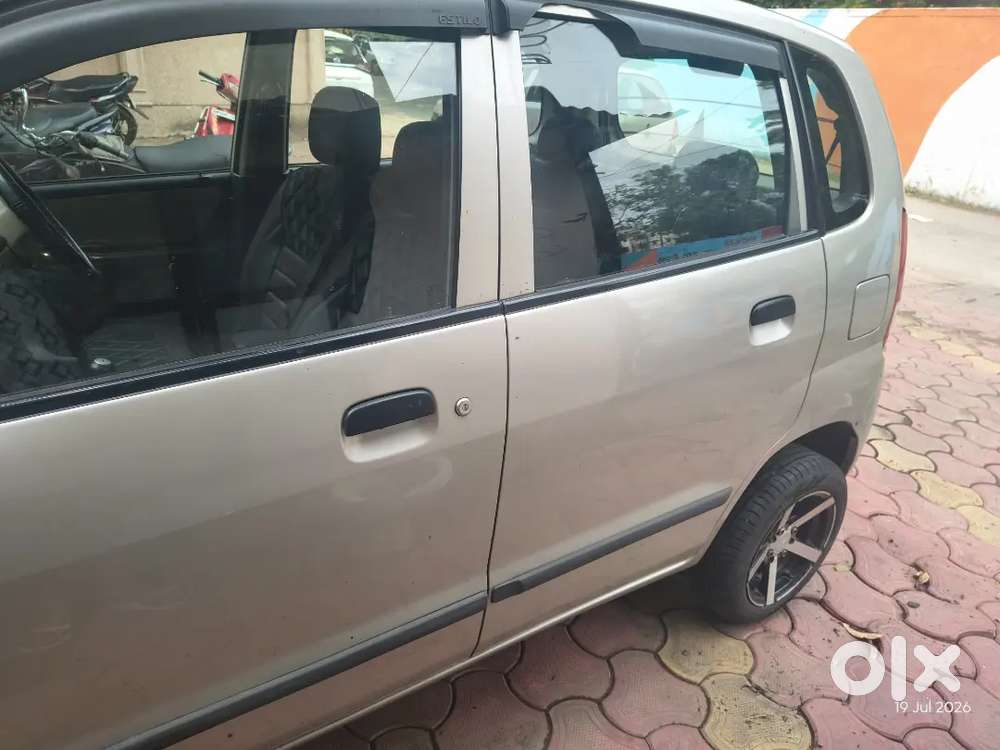 Maruti Suzuki Estilo Lxi 2009