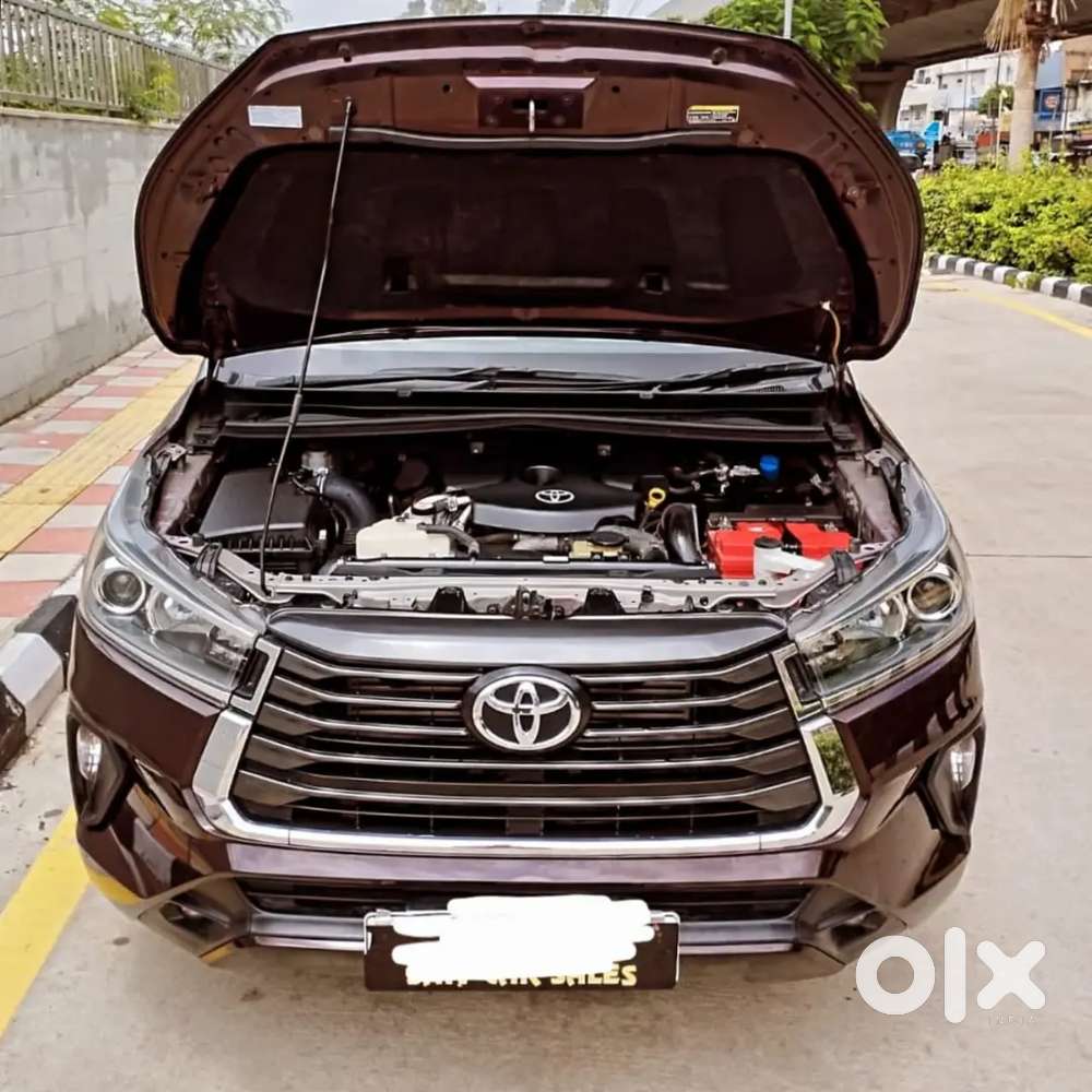 Toyota Innova Crysta 2.4 Diesel Manual 2021