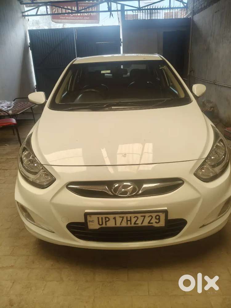 Hyundai Verna 2012 Diesel 115293 Km Driven And Good Condition