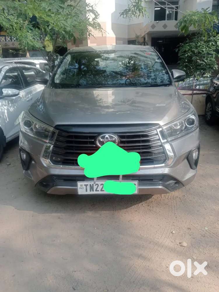 Toyota Innova Crysta 2022 Diesel 175000 Km Driven