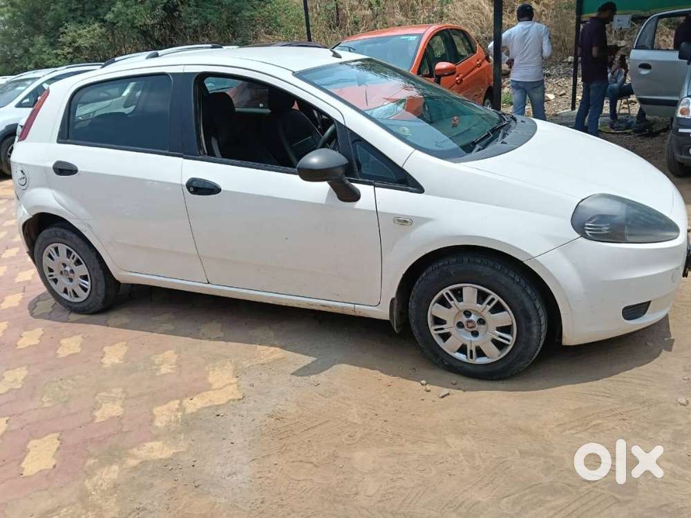 For Sale – Well Maintained Petrol + Cng Car