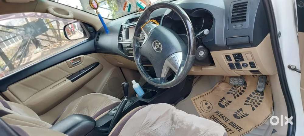 Toyota Fortuner 4x2 At, 2014, Diesel