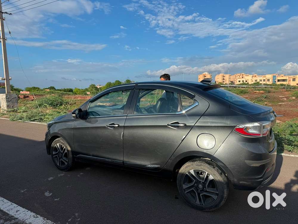 Tata Tigor Petrol Car 2024