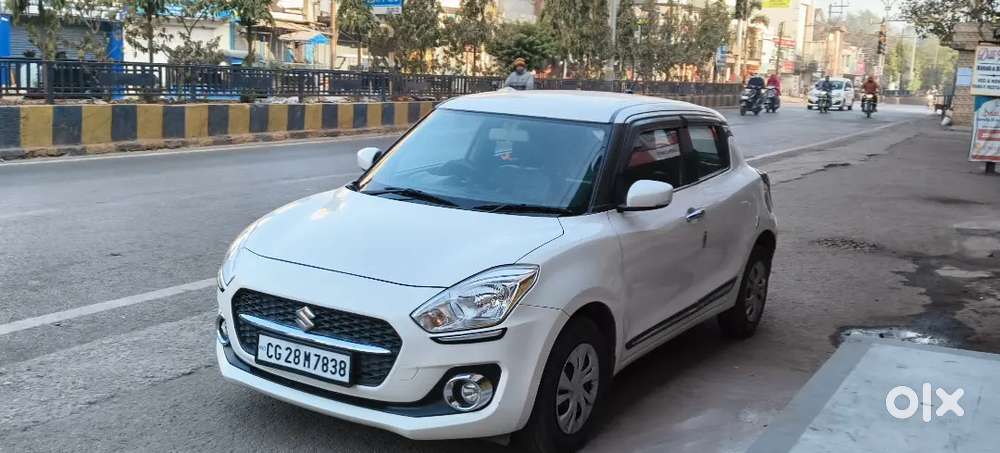 Maruti Suzuki Swift 2022 Petrol 76000 Km Driven