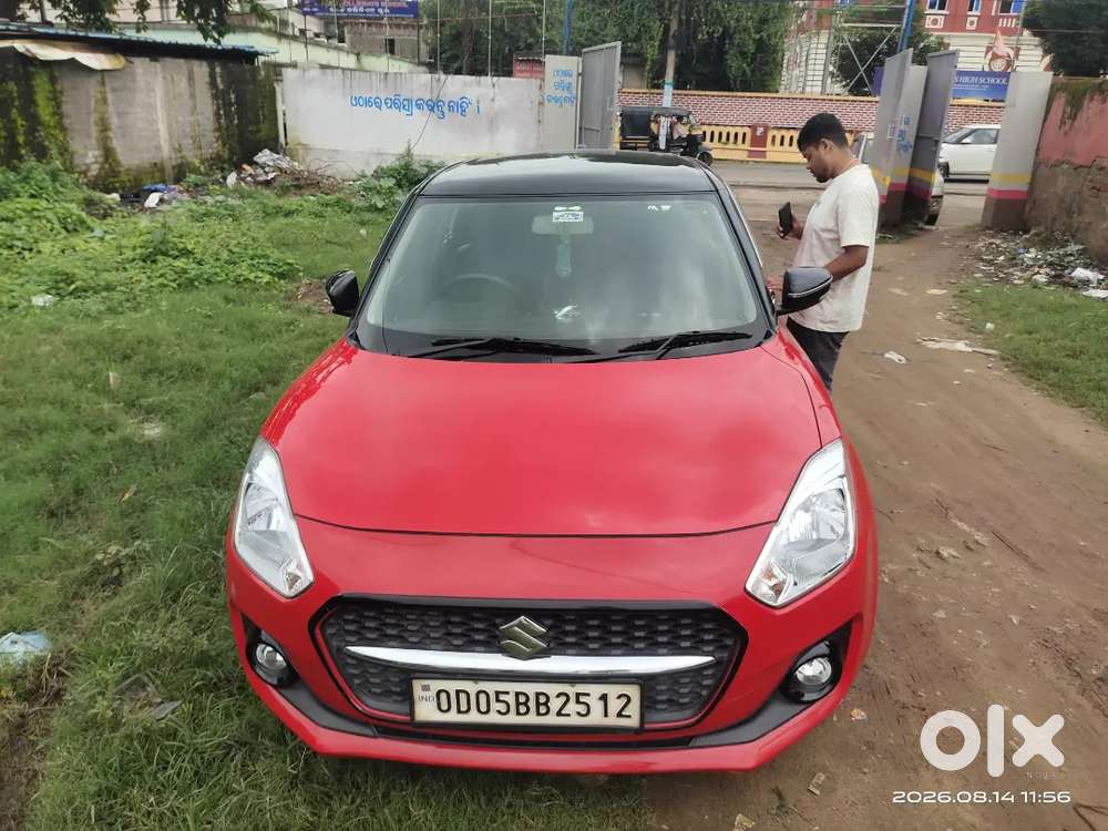 Maruti Suzuki Swift 2021 Dual Tone Black Red