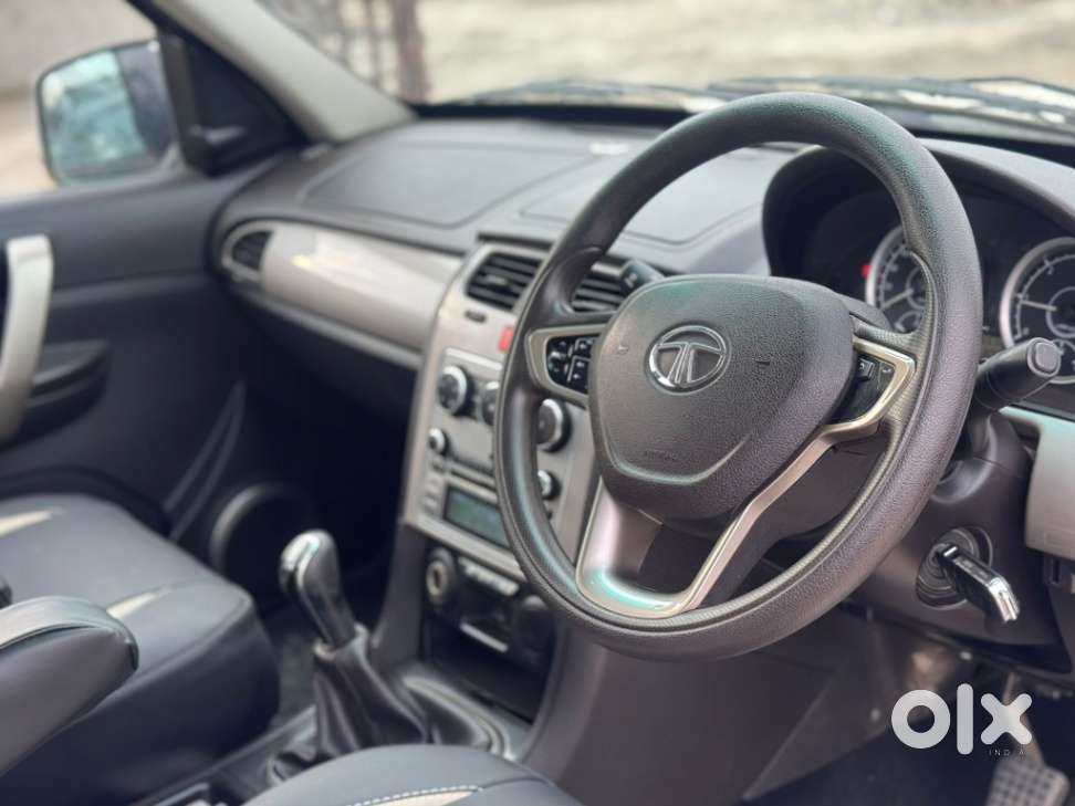 Tata Safari Storme Vx, 2015, Diesel