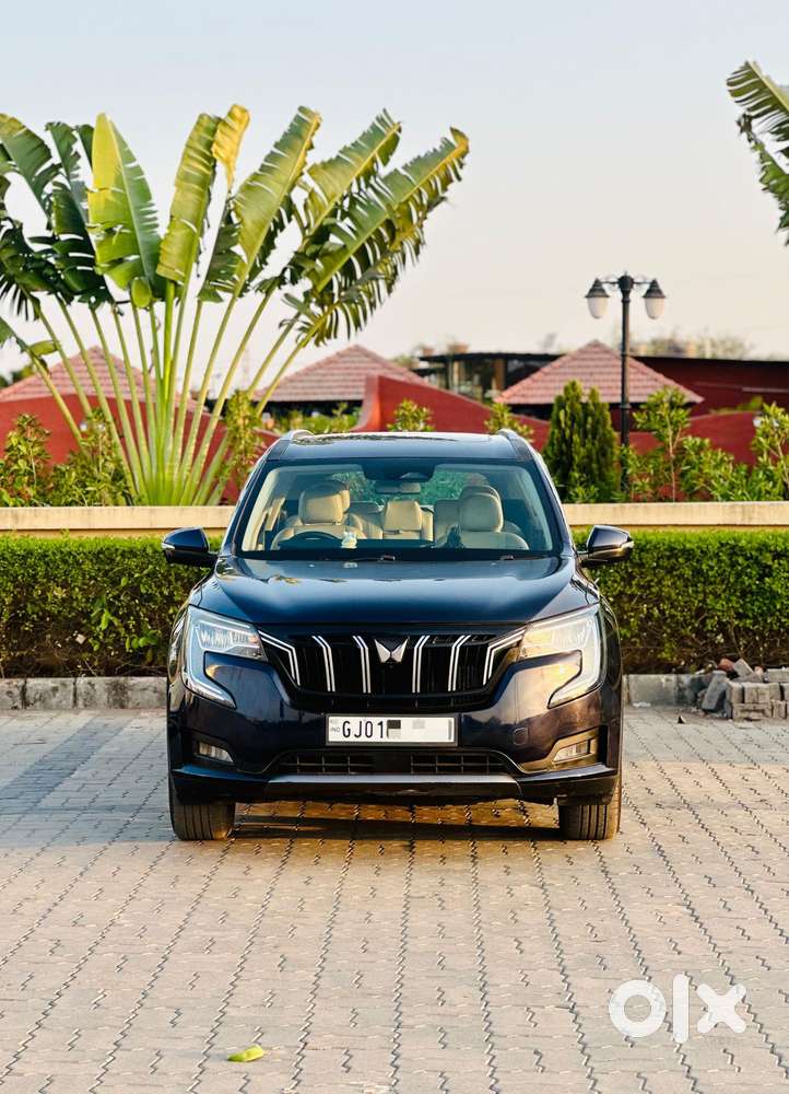 Mahindra Xuv700 2.0 Ax 7 Petrol At Luxury Pack Str, 2023, Petrol