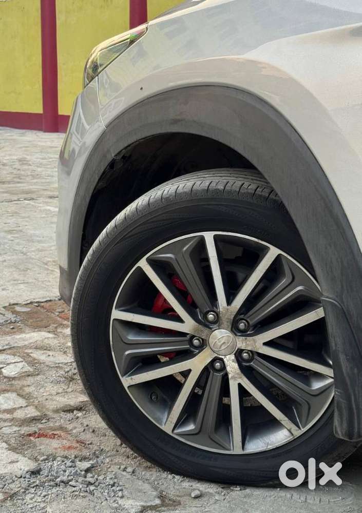 Hyundai Tucson 2.0 Gl 2wd Petrol At, 2017, Petrol