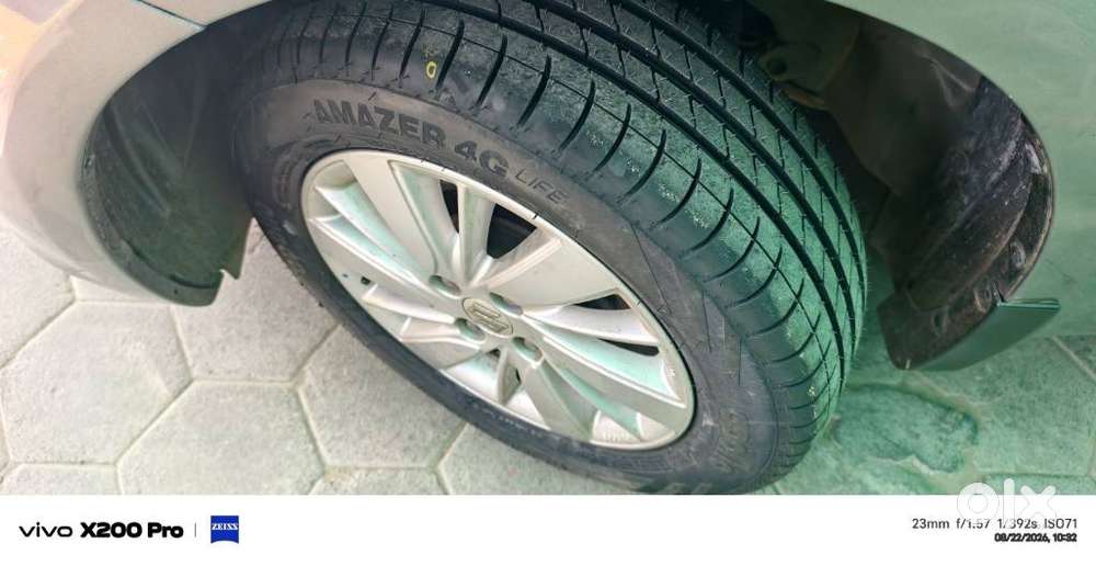 Maruti Suzuki Swift Zxi, 2017, Petrol
